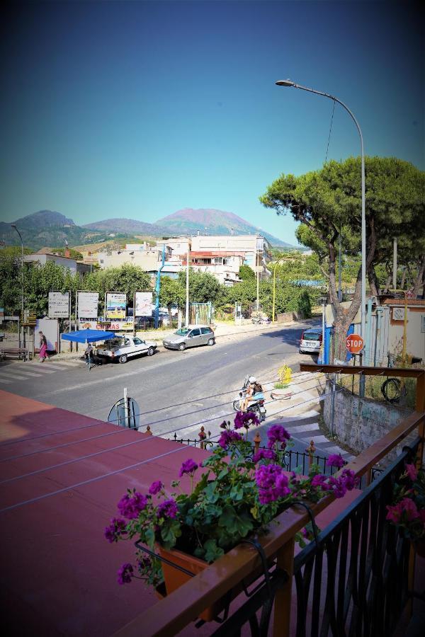 Vesuvius' Lovely Inn Ercolano Exteriér fotografie